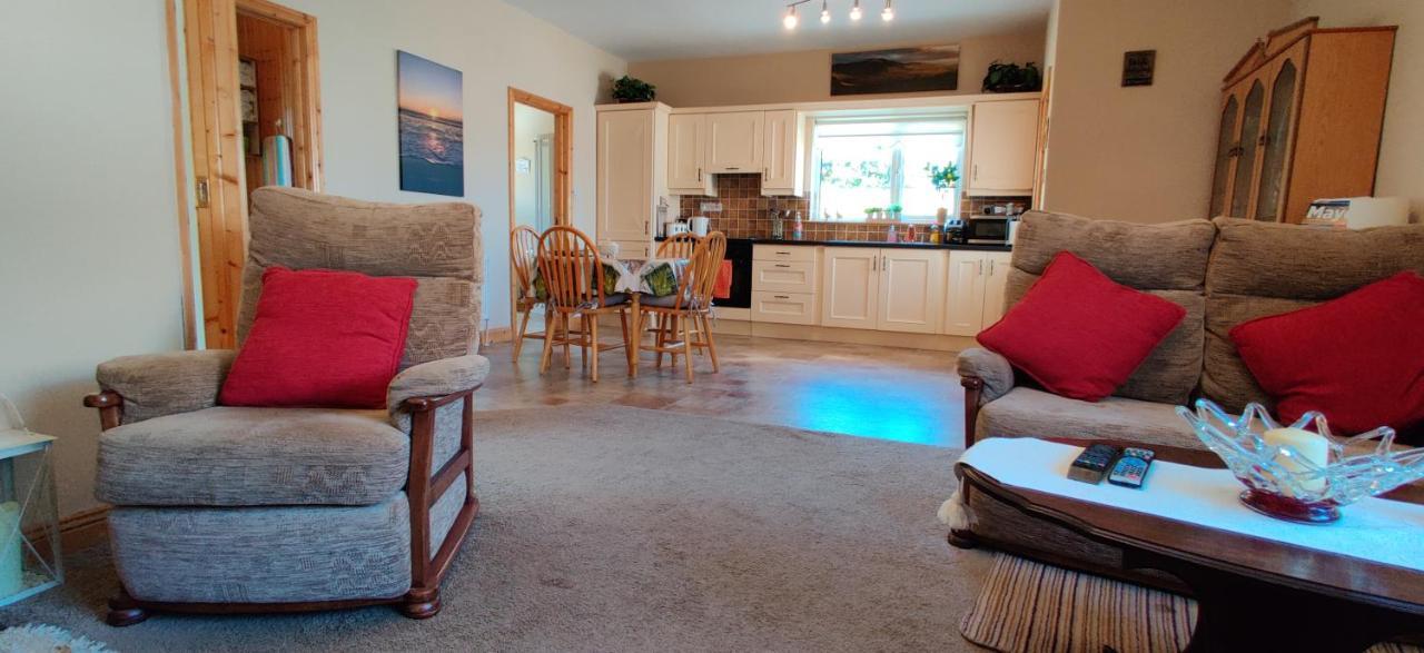 Ferry View Cottage Belmullet Exteriér fotografie
